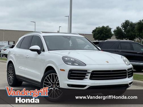 White 2021 Porsche Cayenne Cayenne