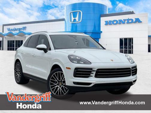 White 2021 Porsche Cayenne Cayenne