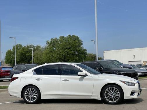 Majestic White 2021 INFINITI Q50 3.0t LUXE