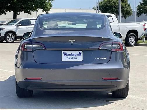 2022 Tesla Model 3 Long Range