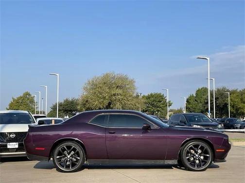 2020 Dodge Challenger SXT