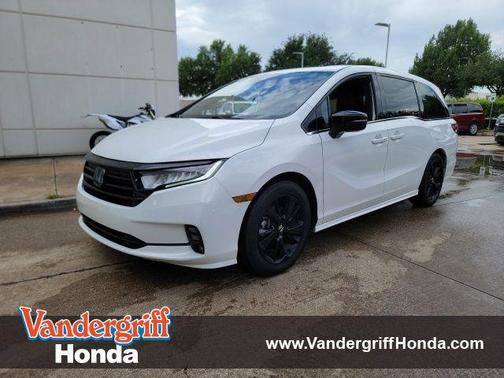 Platinum White Pearl 2024 Honda Odyssey Sport