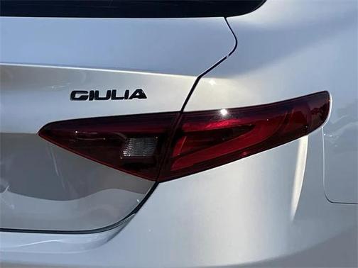 2021 Alfa Romeo Giulia Ti