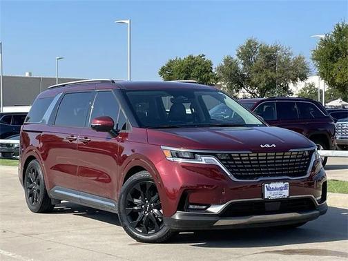 2023 Kia Carnival SX