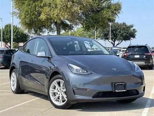2022 Tesla Model Y Long Range Dual Motor All-Wheel Drive