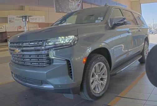 2023 Chevrolet Suburban Premier