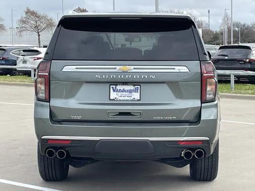 2023 Chevrolet Suburban Premier