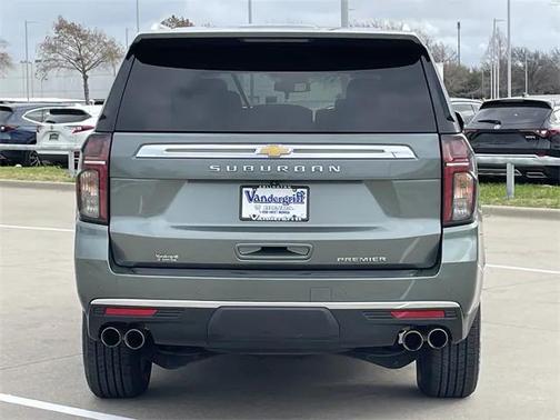 2023 Chevrolet Suburban Premier