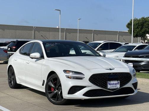 Uyuni White 2023 Genesis G70 3.3T AWD