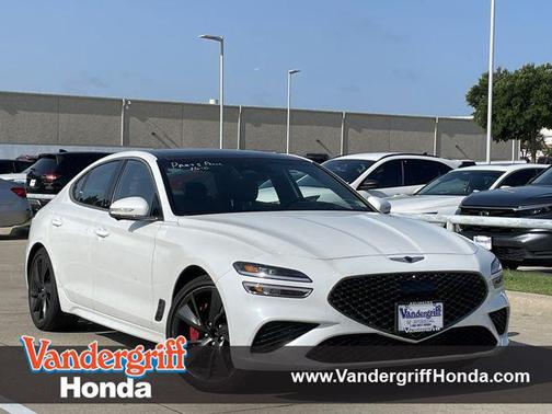 Uyuni White 2023 Genesis G70 3.3T AWD