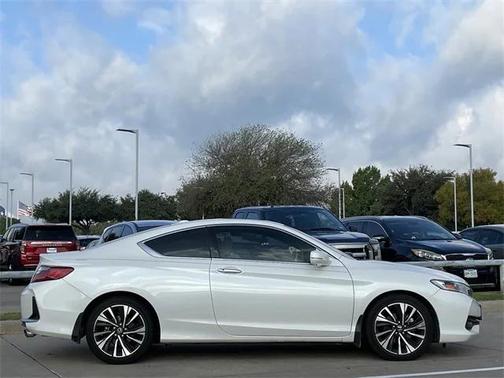 2017 Honda Accord EX