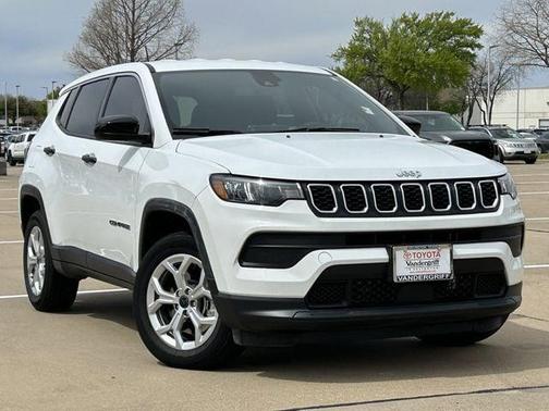 Bright White Clearcoat 2025 Jeep Compass Sport