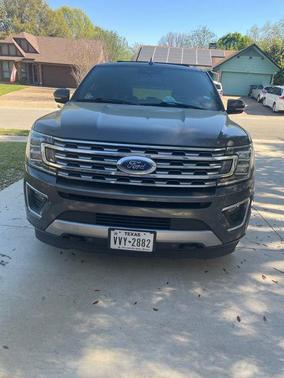 Magnetic 2018 Ford Expedition Limited