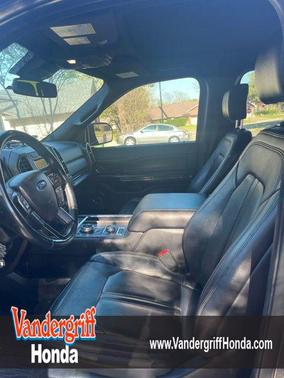 Magnetic 2018 Ford Expedition Limited