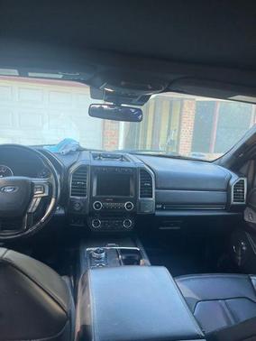 Magnetic 2018 Ford Expedition Limited