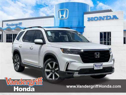 2025 Honda Pilot Touring 8-Passenger