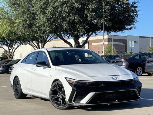 Atlas White 2025 Hyundai ELANTRA N Line