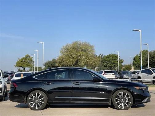 2023 Honda Accord Hybrid Touring