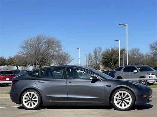 2022 Tesla Model 3 Standard Range