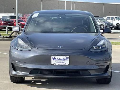 2022 Tesla Model 3 Standard Range