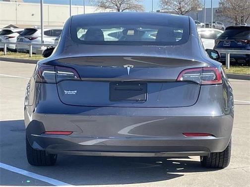 2022 Tesla Model 3 Standard Range