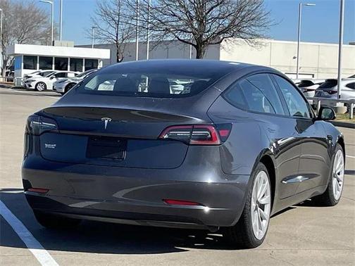 2022 Tesla Model 3 Standard Range