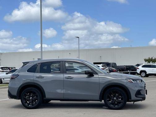 2025 Honda HR-V AWD Sport