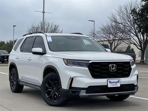 2025 Honda Pilot Touring 8-Passenger