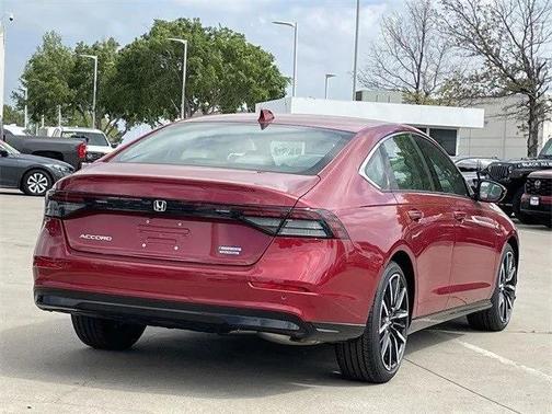 2025 Honda Accord Hybrid Touring