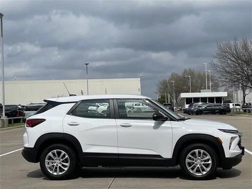 2024 Chevrolet Trailblazer LS