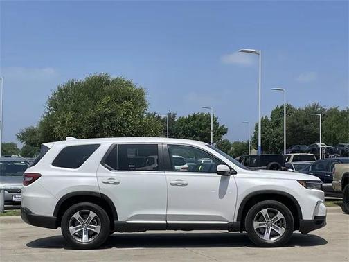 2023 Honda Pilot 2WD EX-L 8 Passenger