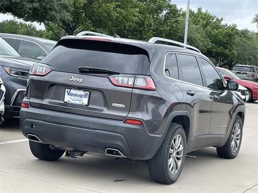 2021 Jeep Cherokee Latitude Lux