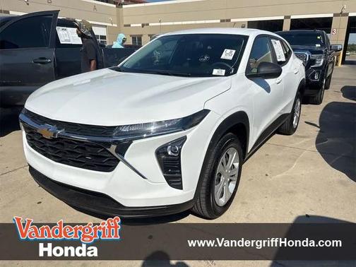 2024 Chevrolet Trax LS