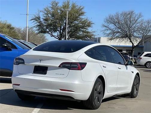 2022 Tesla Model 3 Long Range