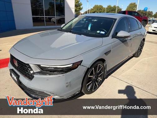 2025 Honda Accord Hybrid Touring