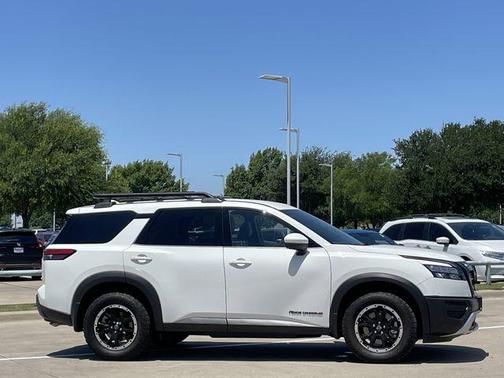 Glacier White 2025 Nissan Pathfinder Rock Creek 4WD