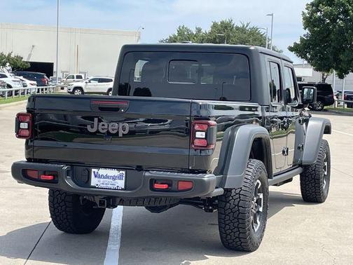 Black Clearcoat 2026 Jeep Gladiator Rubicon
