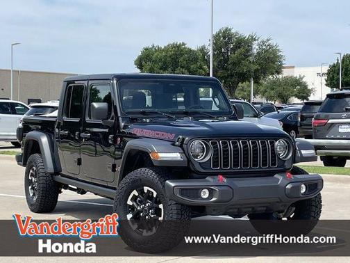 Black Clearcoat 2026 Jeep Gladiator Rubicon