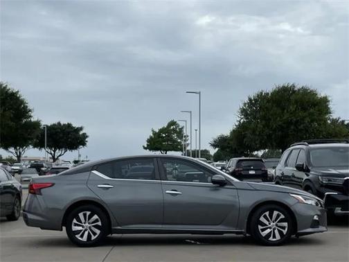 2021 Nissan Altima S FWD