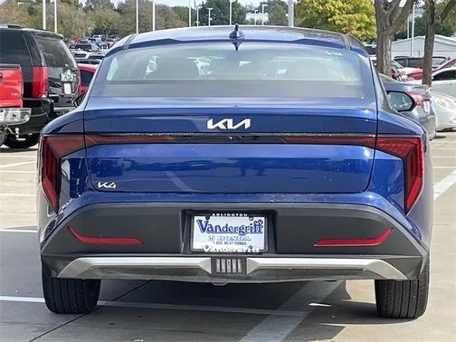 2025 Kia K4 EX