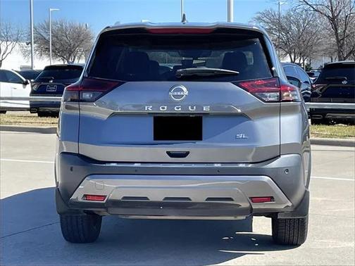 2022 Nissan Rogue SL