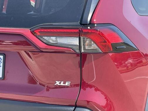 Pearl 2023 Toyota RAV4 XLE Premium