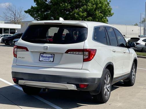White Diamond Pearl 2019 Honda Pilot EX-L