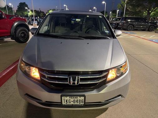 Alabaster Silver Metallic 2014 Honda Odyssey EX-L