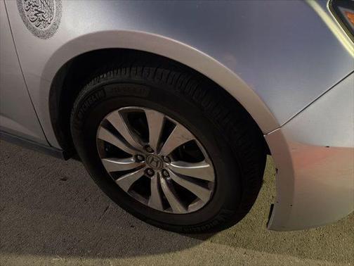 Alabaster Silver Metallic 2014 Honda Odyssey EX-L