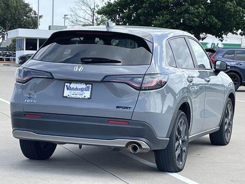 Urban Gray Pearl 2024 Honda HR-V AWD Sport