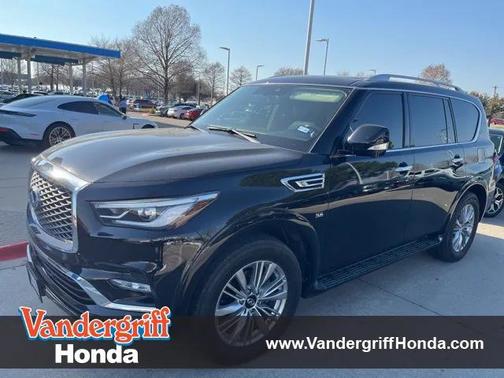 2019 INFINITI QX80 Luxe