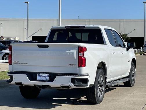 Summit White 2022 Chevrolet Silverado 1500 RST