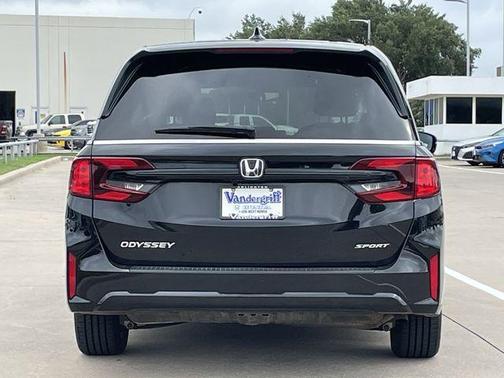 Crystal Black Pearl 2025 Honda Odyssey Sport-L