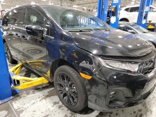 Crystal Black Pearl 2025 Honda Odyssey Sport-L